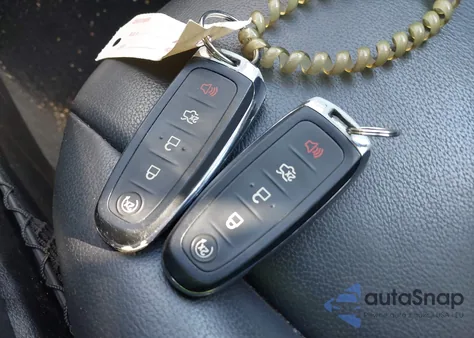 2016 Ford Escape Titanium из США, поврежденный, VIN 1FMCU0JX8GUB34816